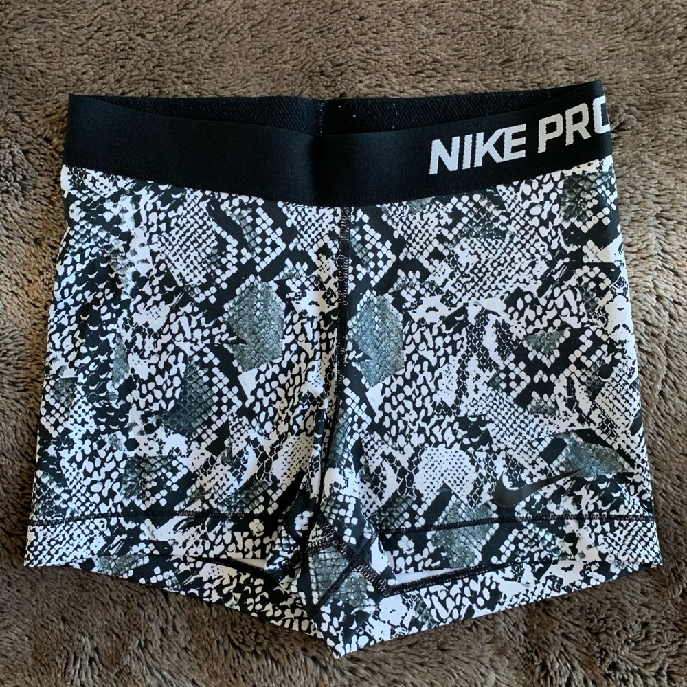 ‼️SOLD‼️ Nike Pro Shorts